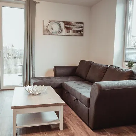 Hof Schumacher Apartament Kruzen